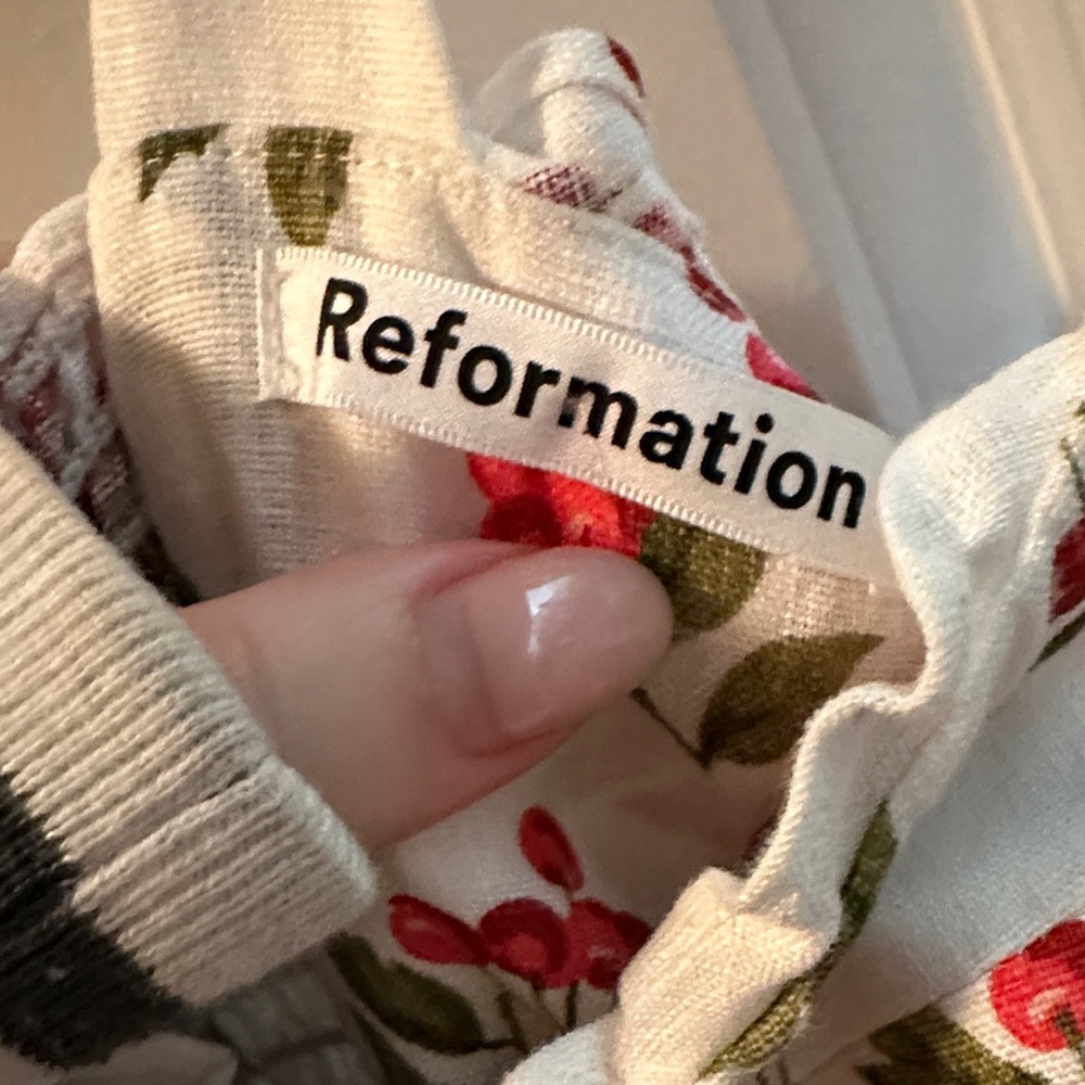 Reformation linen dress - Picture 2 of 5